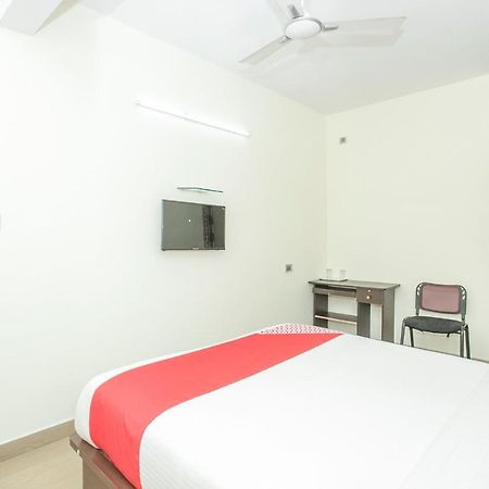 Oyo 13170 Victory Suites Бангалор Екстериор снимка